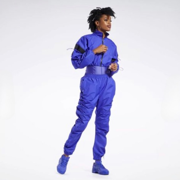 REEBOK • Women’s Cardi B Ultima Purple Woven Crop Zipper Jacket - Picture 9 of 10